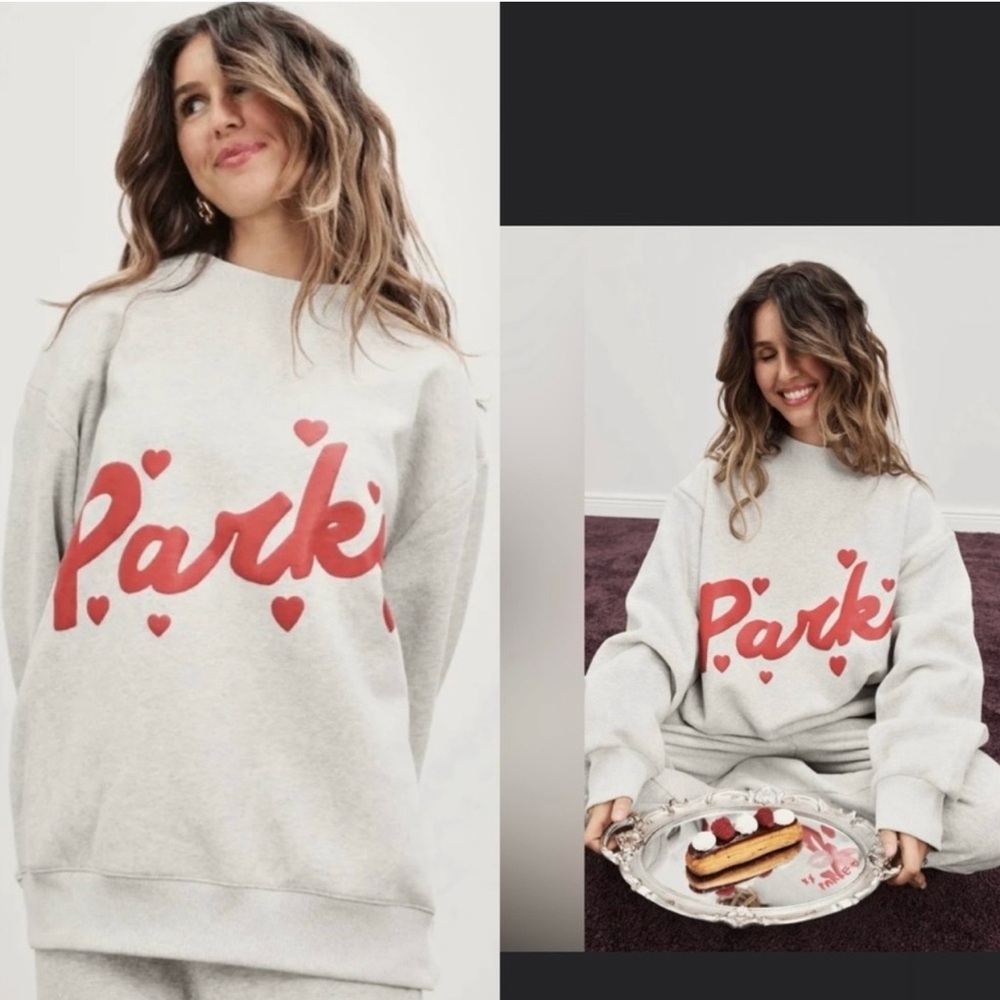 Parke Valentine’s Day’s Sweetheart Mockneck Sweatshirt Size L/XL